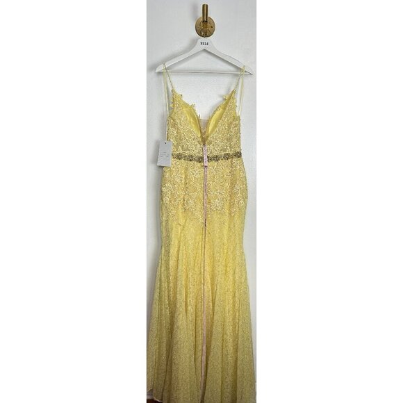 MAC DUGGAL Floral Appliqué Plunge Mermaid Gown in Lemon Size US 6 NWT - Picture 10 of 16